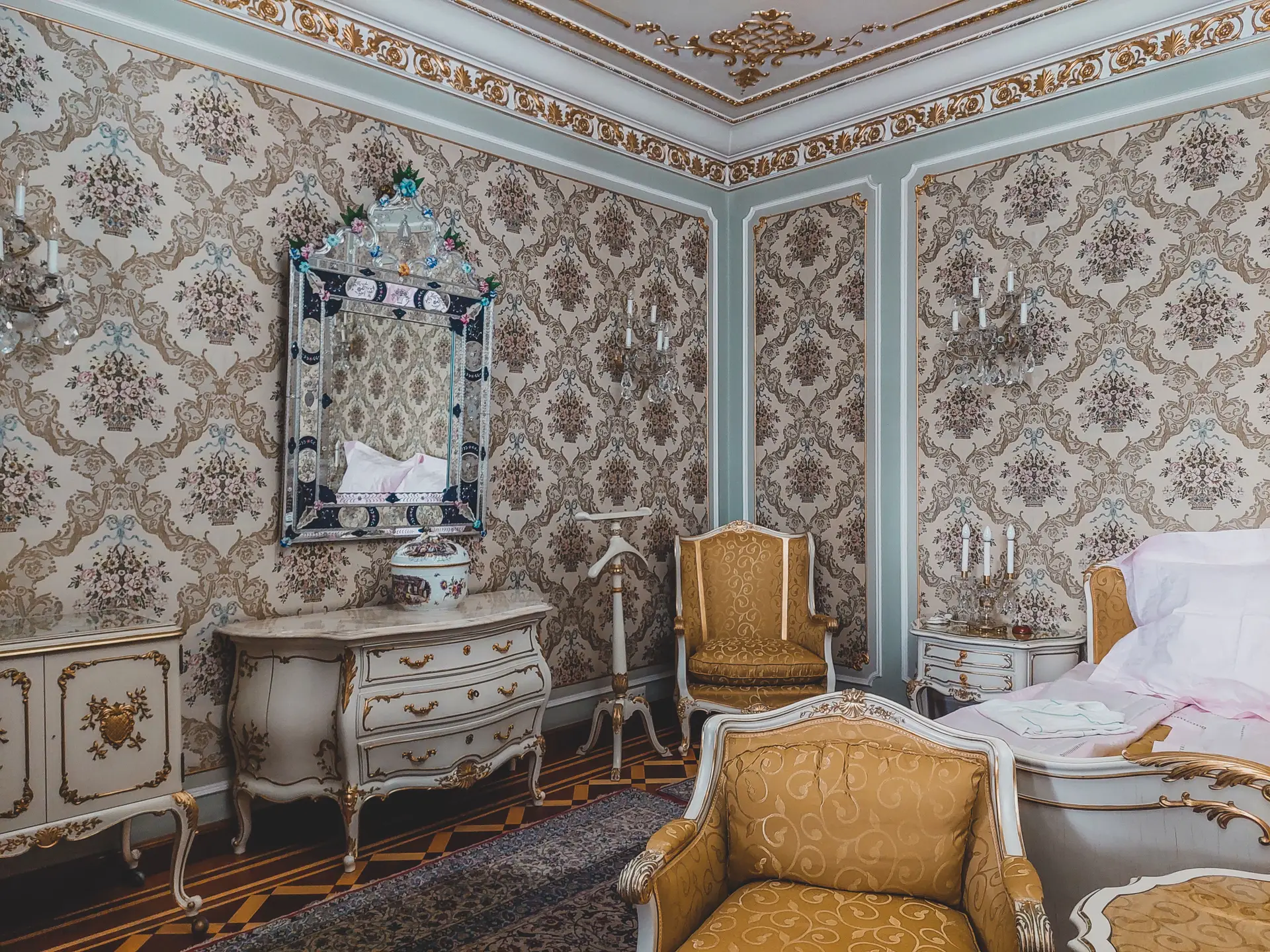Predsedniška Suite SilveronroyalStay